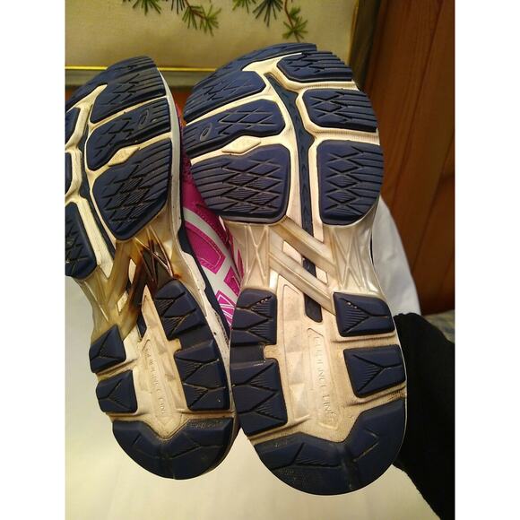 Asics GT-2000 5 Running Athletic Shoes Pink T656N Women’s - Size 8 - Picture 7 of 8